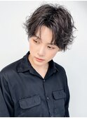 アップバングショートカルマパーマツーブロック黒髪短髪