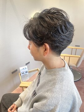 アーク(Arc) センターパートパーマスタイル