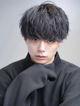 リップス 池袋(LIPPS) ほつれツイスパラウンドショート