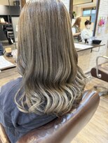 ハジー(Hajy)&nbsp;グラデェーションカラー×オリーブベージュ