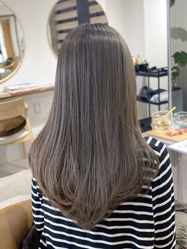 メレ 仙台(Mele) 20代～30代ミルクティーグレージュ×レイヤーカット韓国［仙台］