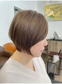 白髪ぼかし/イメチェンヘアスタイル/前髪カタログ/ショートボブ