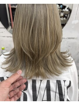 サル(saru) #切りっぱなし × #レイヤーカット