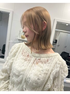 ヴィア(Via) 10代20代30代￥ミルクティーベージュ/ハイトーンボブ／髪質改善