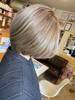 ヘア メイク ココ(hair make coco)&nbsp;ハイライトが映える丸みボブ♪♪