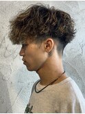 ツイストスパイラルパーマメンズパーマメンズメッシュハイライト