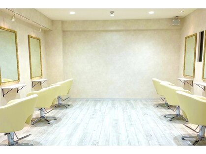 イワッシュ 三ツ境駅店(IwAsh)の写真