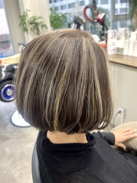 西区新町美容室★roots★ハイライトボブ