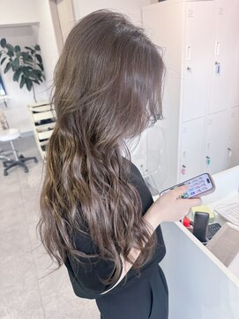 リル(lil) 髪質改善/白髪ぼかし/インナーカラー/ケアブリーチ/学割U24