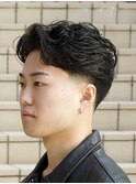短髪フェード+フェザーパーマ