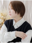 ウォームベージュ前下がりショートマッシュ触覚h4志木20代30代