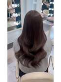 パサつき改善×モカブラウンの艶髪ロング