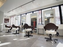 ルィーズ(Lui:z)の雰囲気（店内をリニューアル。[春日部/春日部駅〕）