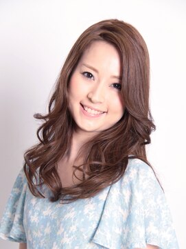 ソシエ セレオ八王子店 大人だから似合うAラインフェミニンカール