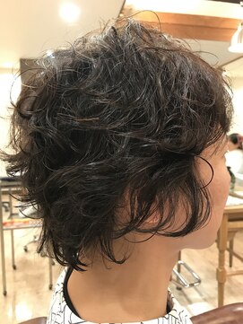 パース(PARS) 無造作パーマ