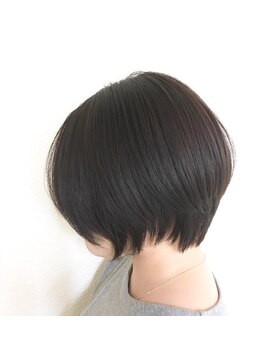 ジェルム ヘアーワークス(germe hair works) さら艶質感ショート