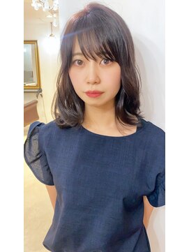 グランドライン(GRAND LINE) 愛されモテ！大人ミディアム　韓国艶カラー　オリーブベージュ