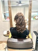 フワフワハイポニーアレンジ