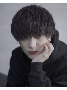 シン(syn) ツイストスパイラル　マッシュ