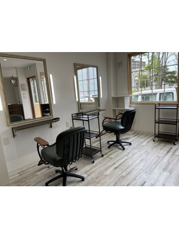 【苫小牧駅徒歩すぐ♪】スタイリスト2名のプライベートサロン♪一人一人のお悩みに寄り添った施術が魅力