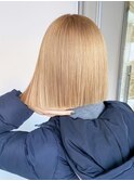 切りっぱなしミルクティー_外ハネボブセクションカラー_ba397041