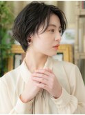 大人かっこいいくせ毛風黒髪束感ショートTa2川口20代30代40代