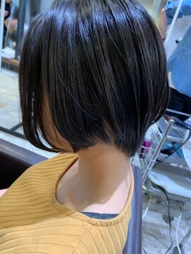 トレ(tre.) 甲子園口/髪質改善/縮毛矯正/白髪染め/ハイライト/酸性