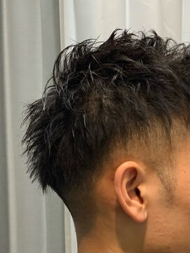 クローバー(CLOVER) 心斎橋　小林広明　ショート　ベリーショート