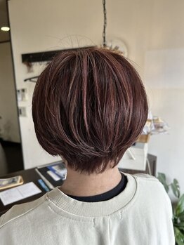 烏来の写真/肌にお悩みがある人は必見！ノンジアミンカラーでお肌のダメージを抑えた施術が可能です◎