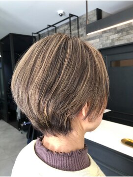 ディア(Dia) 白髪ぼかしハイライトカラー