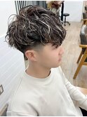 スペインカール×ハイライト ニュアンスパーマ