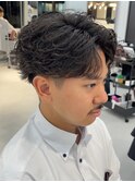 センターパートフェザーパーマシースルーニュアンスパーマ