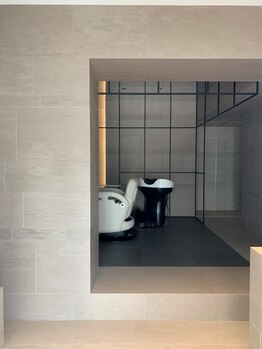 エント(emt.)の写真/《女性専用プライベートサロン》清潔感溢れる明るい雰囲気が魅力♪非日常空間で、癒しのサロンタイムを。