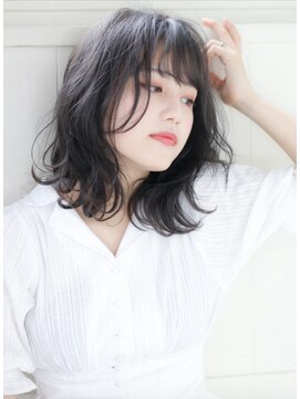 クルミ(culumi) ロングレイヤースタイル