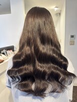 ラウレア(LAULEA) コテ巻き風パーマ/デジタルパーマ/韓国風パーマ/小顔カット/艶髪