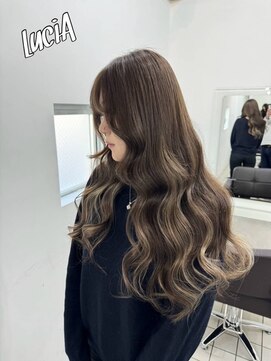 ルシア 京都四条河原町烏丸(LuciA) 【レミー100%/54cm】 シールエクステ×カラー×レイヤーカット