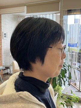 アートイン 前下がりショートボブ