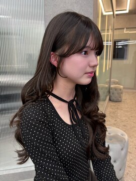 ボタン ハカタ(VOTAN hakata) 市野瀬裕奈/前髪顔周りカット/暗めカラー/レイヤーカット/博多