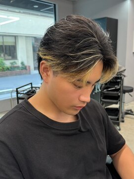 エルマーク 松山(L-MARK) ハイライト/センターパート/メッシュ/ダブルカラー/メンズ