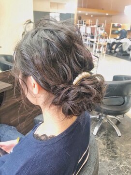 リド 堀高店(LIDO) 大人シニヨンスタイル