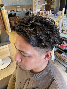 ビューティーワークスループライン(beautyworks LoopLine) フォルムにこだわったパーマスタイル★