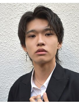 フリーク バーバーショップ 都島店(FREAK BARBER SHOP) 黒髪韓国マッシュニュアンスパーマコンマバングセンターパート