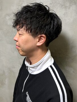 ディスイズバーバーサード(THIS IS BARBER 3rd) ツイスパ　ショートマッシュ　ツーブロックマッシュ　黒髪