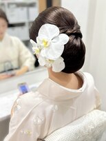 和装シニヨン