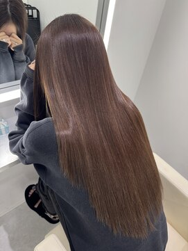 テイス 新宿(TACE) [美髪/ワイドバング/ホワイトブロンド/イメチェン/新宿]