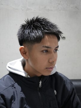 メッツ 原宿(METS) MEN'S/黒髪ベリーショート×スキンフェード/短髪