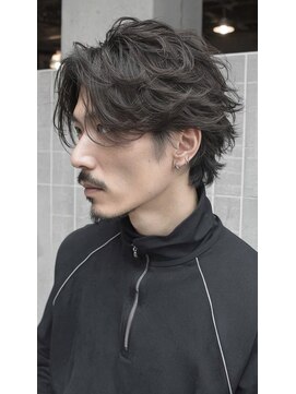 ノイエ 原宿 北参道(NoIE) フェザーパーマシャドウパーマダークブラウンニュアンスパーマ