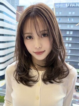 ルージュシー 堀江(RU10C) レイヤーカット/ブリーチなしダブルカラー/ベージュ　AI未使用