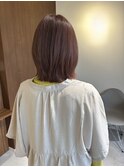 ピンクグレージュ