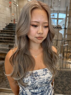 ルチア ヘア ステラ 京都店(Lucia hair stella) 顔まわりレイヤー×ケアブリーチ×髪質改善の透明感グレージュ